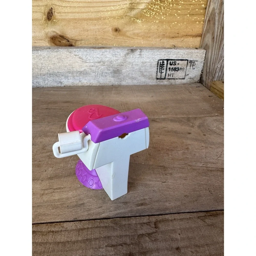 2010 Mattel Barbie Toilet With Paper‎ Roll Plastic Pink Purple Doll House Toy